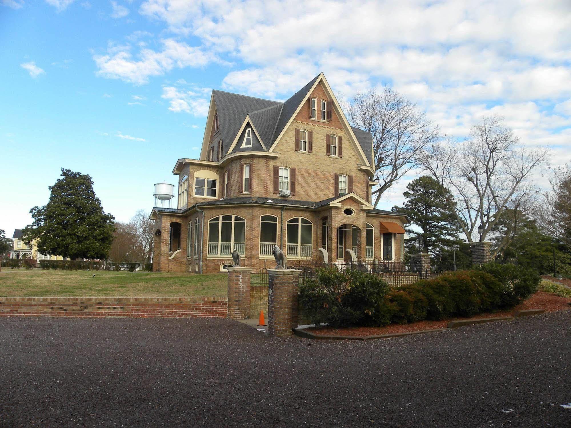 The Gables Victorian Mansion Bed And Breakfast Inn Reedville 外观 照片